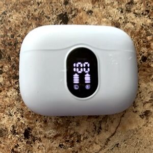 $6 ($2 bundled $10 minimum) Baby blue Btootos earbuds